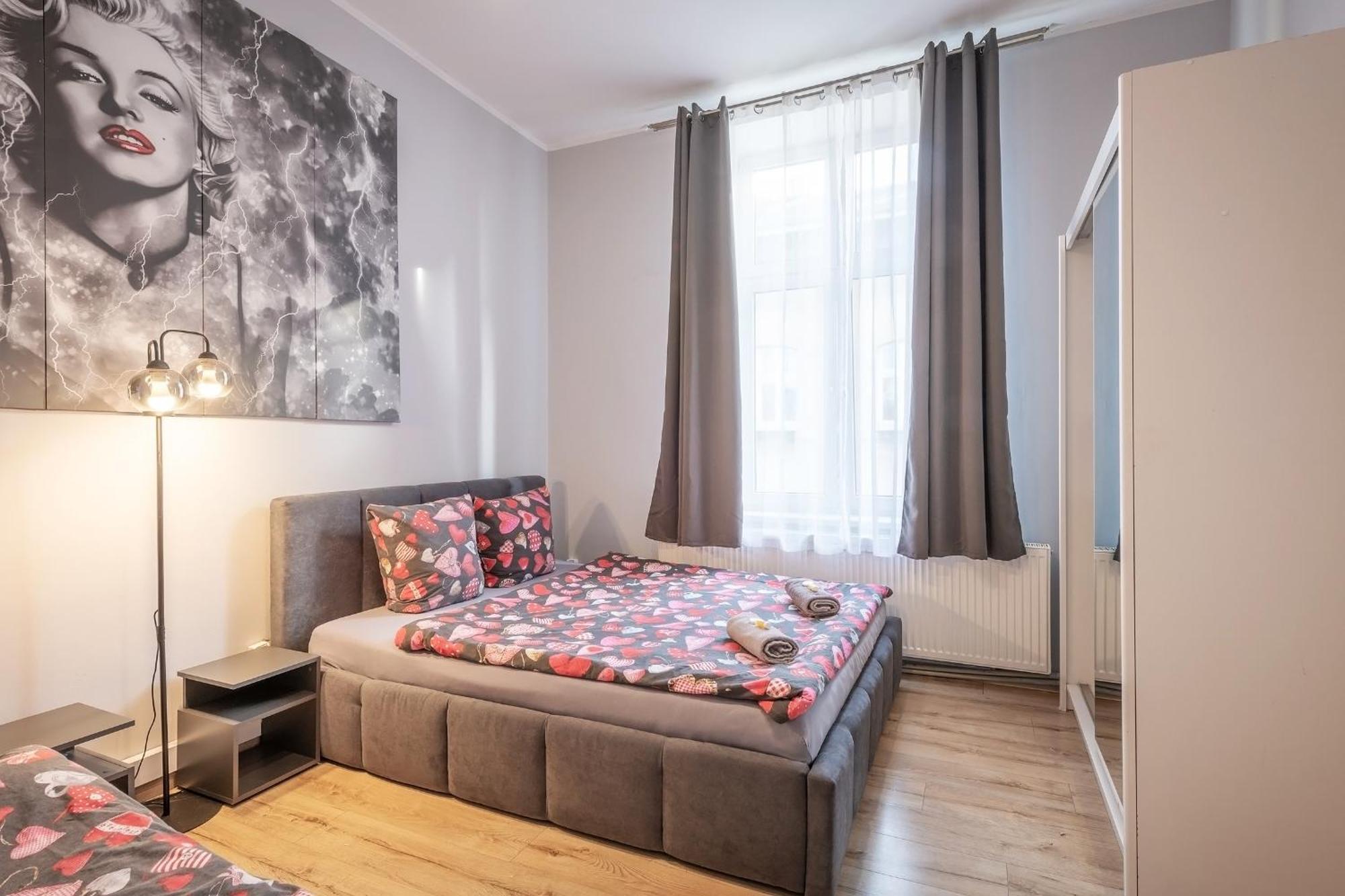 Queen Apartments Krakow Bagian luar foto