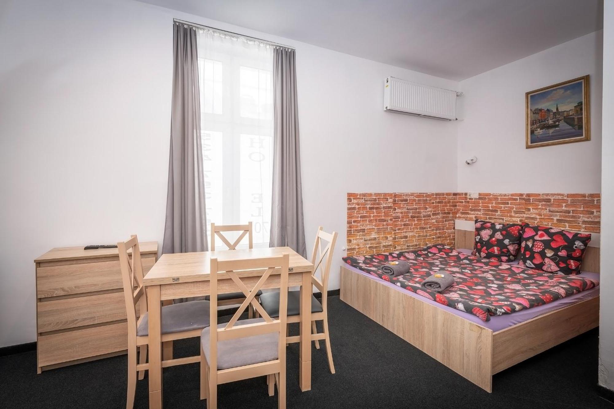 Queen Apartments Krakow Bagian luar foto