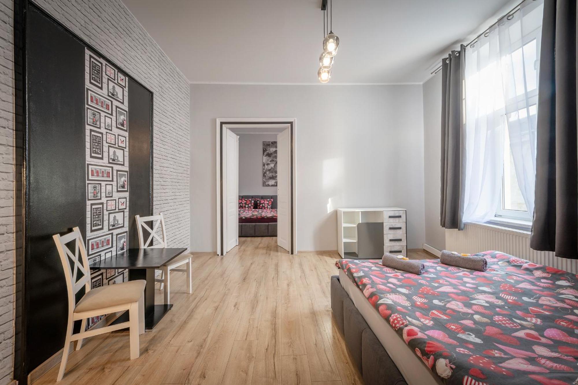 Queen Apartments Krakow Bagian luar foto