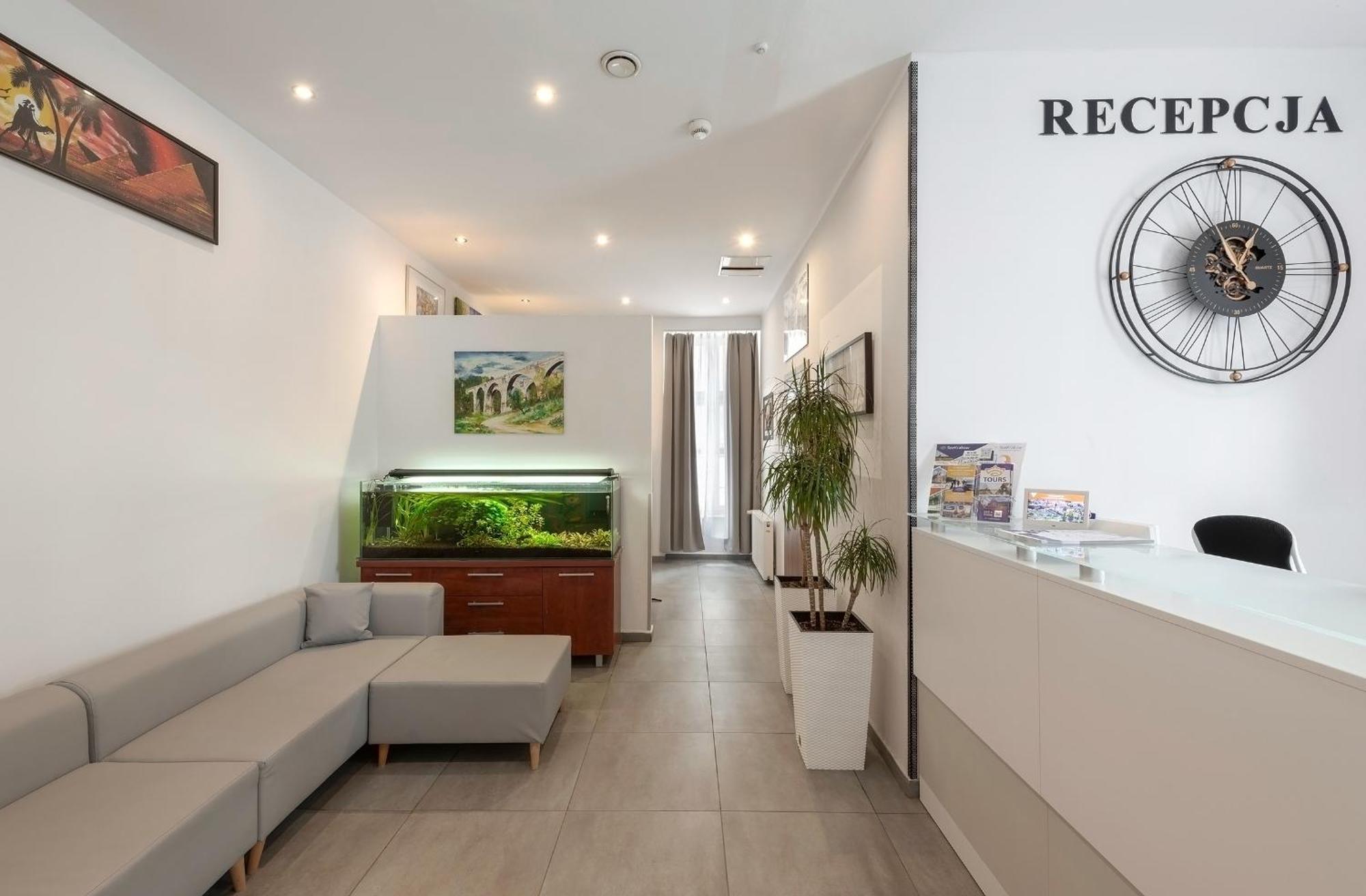 Queen Apartments Krakow Bagian luar foto